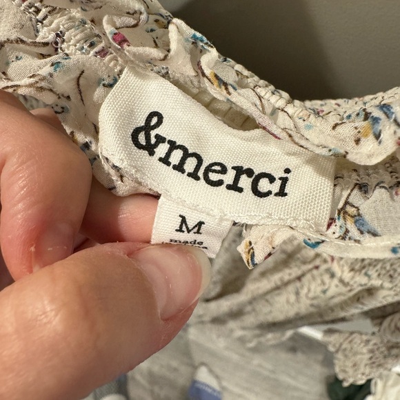 NWOT Pinkblush Ivory Floral Smocked Front Ruffle Hem Maternity Midi Dress size M - Picture 8 of 9